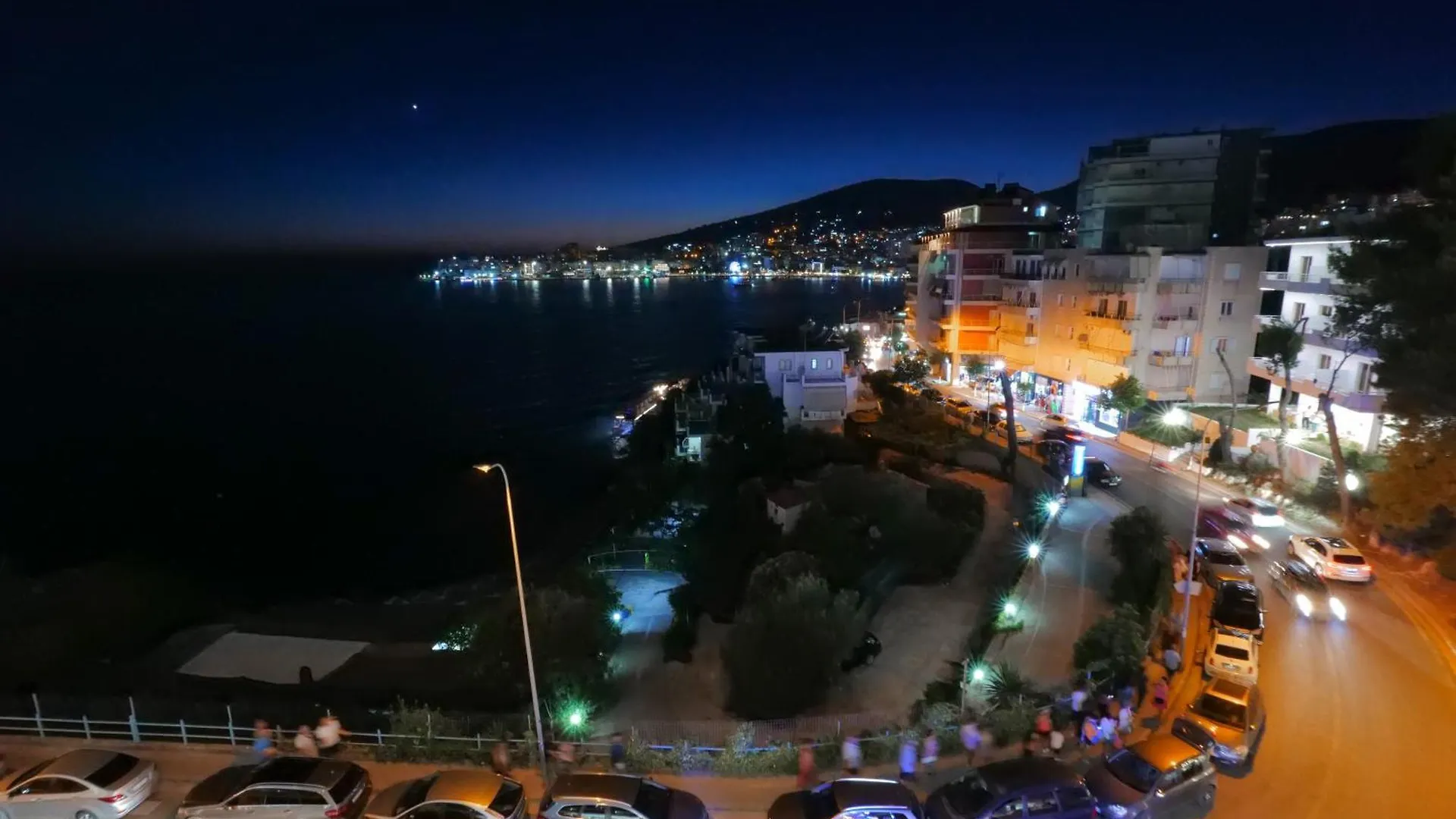 Hotel Vola ساراندا