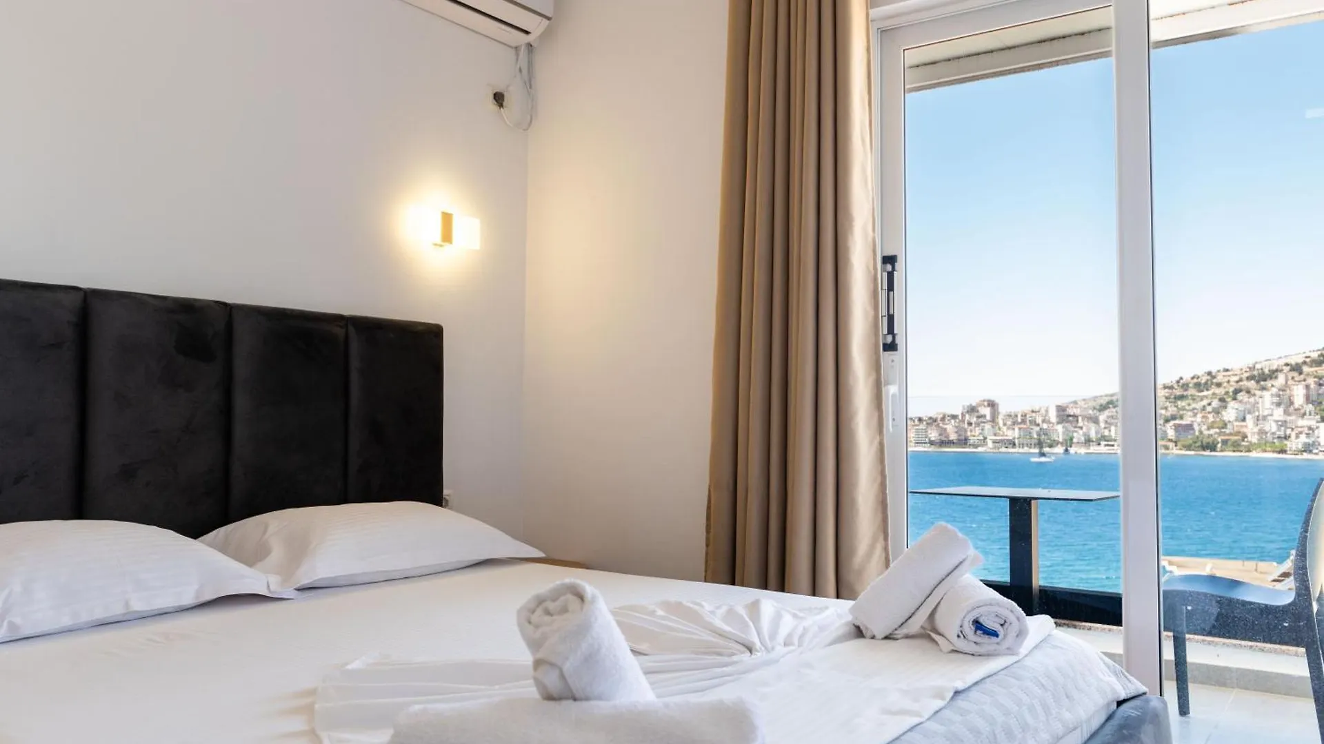 ****  Hotel Vola Sarandë Albanien