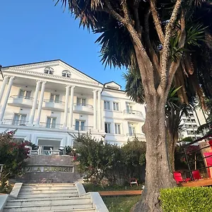 Duraku Sarandë